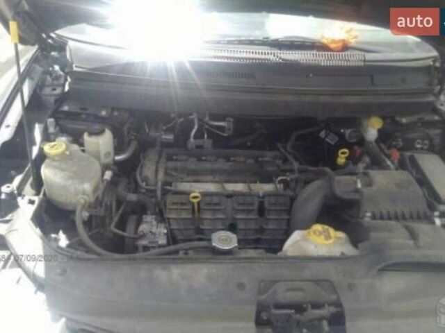 Чорний Додж Джорні, об'ємом двигуна 2.36 л та пробігом 213 тис. км за 10500 $, фото 22 на Automoto.ua