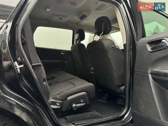 Чорний Додж Джорні, об'ємом двигуна 2.4 л та пробігом 130 тис. км за 11500 $, фото 57 на Automoto.ua
