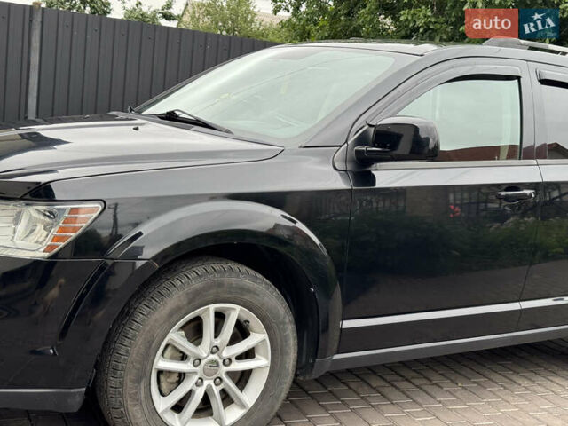 Черный Додж Джорни, объемом двигателя 3.6 л и пробегом 101 тыс. км за 12000 $, фото 4 на Automoto.ua