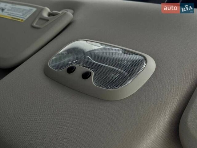 Чорний Додж Джорні, об'ємом двигуна 2.4 л та пробігом 130 тис. км за 11500 $, фото 42 на Automoto.ua