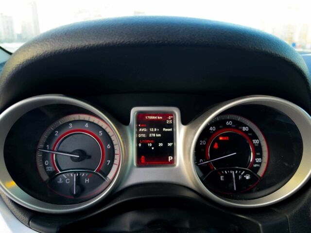 Черный Додж Джорни, объемом двигателя 2.4 л и пробегом 180 тыс. км за 12000 $, фото 11 на Automoto.ua