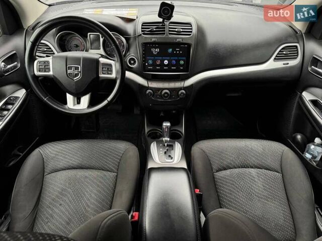 Чорний Додж Джорні, об'ємом двигуна 2.4 л та пробігом 130 тис. км за 11500 $, фото 52 на Automoto.ua
