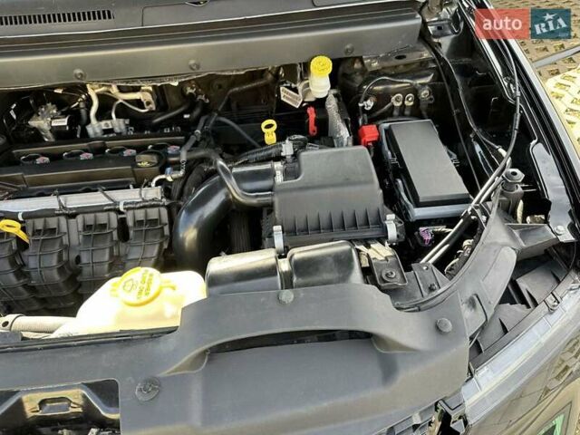 Черный Додж Джорни, объемом двигателя 2.36 л и пробегом 197 тыс. км за 13500 $, фото 28 на Automoto.ua