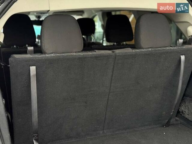 Чорний Додж Джорні, об'ємом двигуна 2.4 л та пробігом 130 тис. км за 11500 $, фото 22 на Automoto.ua