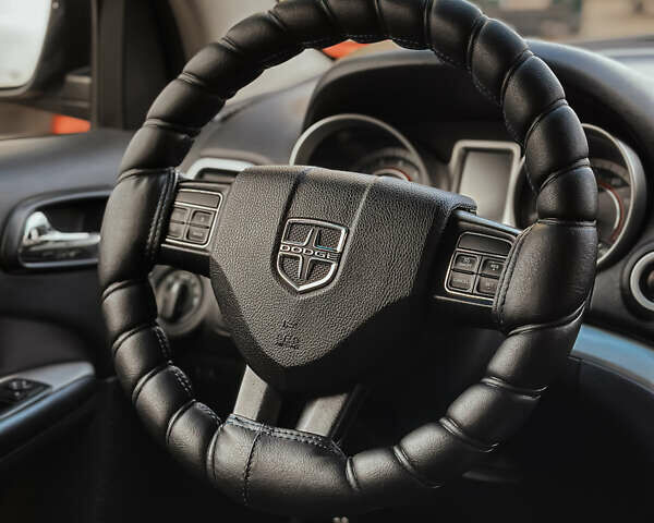 Чорний Додж Джорні, об'ємом двигуна 2.4 л та пробігом 120 тис. км за 11500 $, фото 11 на Automoto.ua