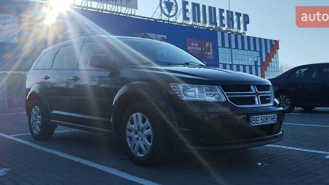 Черный Додж Джорни, объемом двигателя 2.36 л и пробегом 188 тыс. км за 10500 $, фото 8 на Automoto.ua