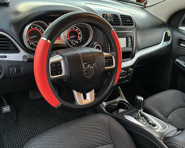 Черный Додж Джорни, объемом двигателя 2.36 л и пробегом 280 тыс. км за 11950 $, фото 23 на Automoto.ua