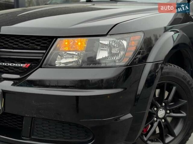 Чорний Додж Джорні, об'ємом двигуна 2.4 л та пробігом 130 тис. км за 11500 $, фото 15 на Automoto.ua