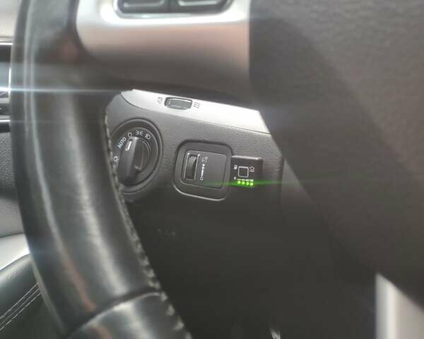 Черный Додж Джорни, объемом двигателя 2.36 л и пробегом 69 тыс. км за 12700 $, фото 11 на Automoto.ua