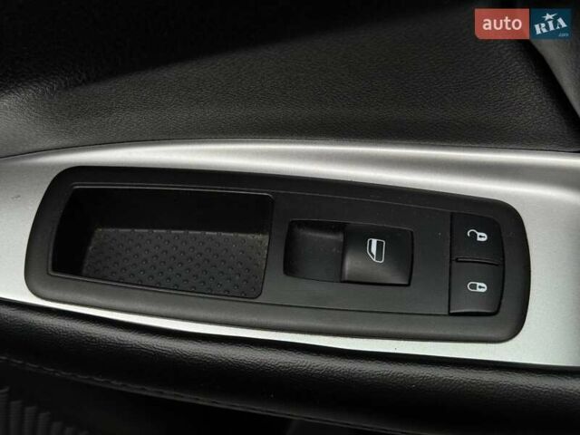 Чорний Додж Джорні, об'ємом двигуна 2.4 л та пробігом 130 тис. км за 11500 $, фото 63 на Automoto.ua