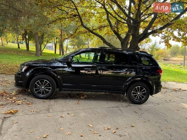 Додж Джорни 2017 в Львове на Automoto.ua Черный Додж Джорни, объемом двигателя 2.4 л и пробегом 125 тыс. км за 10800 $, фото 7 на Automoto.ua