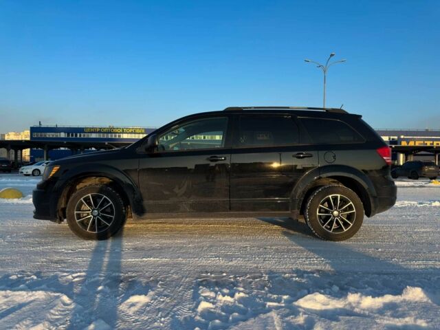 Черный Додж Джорни, объемом двигателя 2.4 л и пробегом 180 тыс. км за 12000 $, фото 7 на Automoto.ua