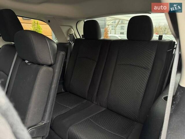 Чорний Додж Джорні, об'ємом двигуна 2.4 л та пробігом 130 тис. км за 11500 $, фото 55 на Automoto.ua