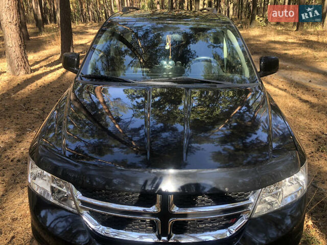Додж Джорни 2017 в Белой Церкве на Automoto.ua Черный Додж Джорни, объемом двигателя 2.36 л и пробегом 205 тыс. км за 11500 $, фото 9 на Automoto.ua