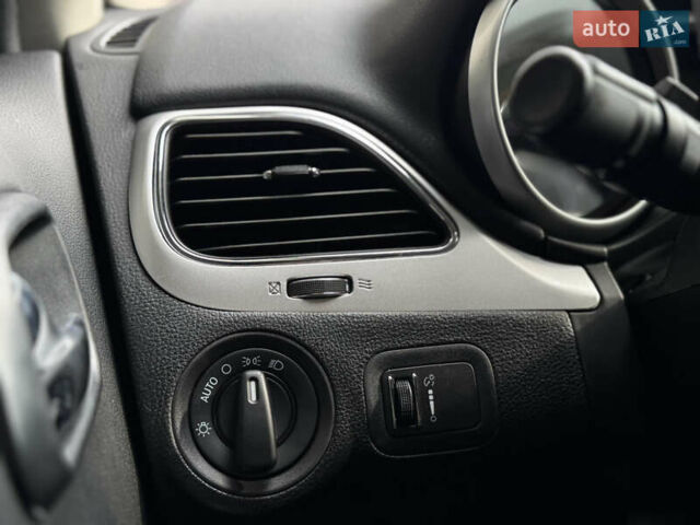 Додж Джорни 2018 в Киеве на Automoto.ua Черный Додж Джорни, объемом двигателя 2.36 л и пробегом 131 тыс. км за 13300 $, фото 14 на Automoto.ua