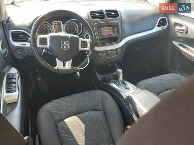 Черный Додж Джорни, объемом двигателя 2.36 л и пробегом 160 тыс. км за 10500 $, фото 9 на Automoto.ua
