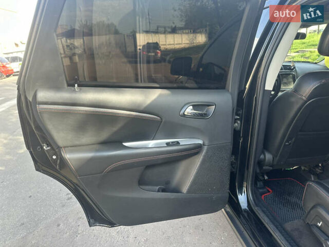 Чорний Додж Джорні, об'ємом двигуна 3.6 л та пробігом 137 тис. км за 15000 $, фото 29 на Automoto.ua