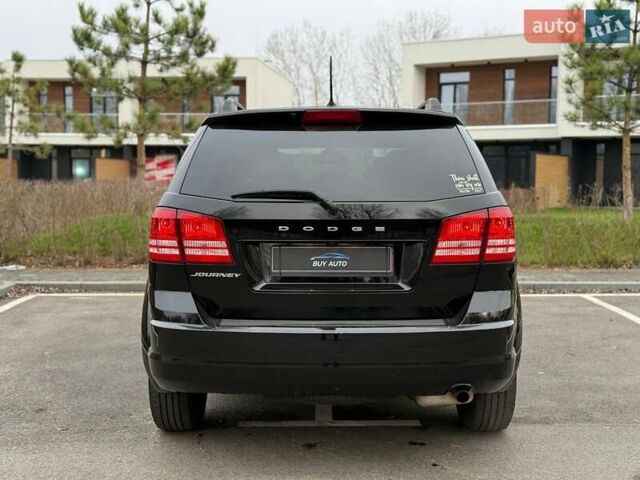 Чорний Додж Джорні, об'ємом двигуна 2.36 л та пробігом 61 тис. км за 13499 $, фото 4 на Automoto.ua