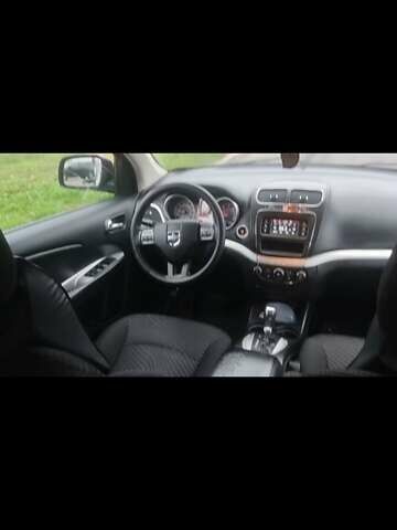 Черный Додж Джорни, объемом двигателя 2.36 л и пробегом 239 тыс. км за 8950 $, фото 14 на Automoto.ua