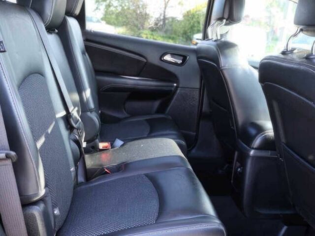 Черный Додж Джорни, объемом двигателя 3.6 л и пробегом 44 тыс. км за 12300 $, фото 10 на Automoto.ua