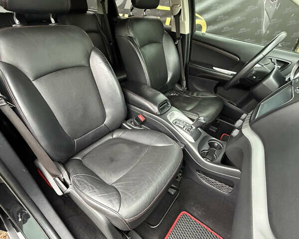 Черный Додж Джорни, объемом двигателя 3.6 л и пробегом 120 тыс. км за 16200 $, фото 8 на Automoto.ua