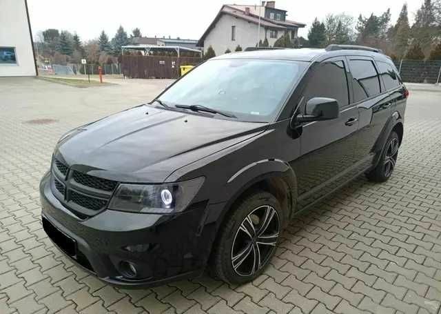 Черный Додж Джорни, объемом двигателя 2.4 л и пробегом 128 тыс. км за 10500 $, фото 6 на Automoto.ua