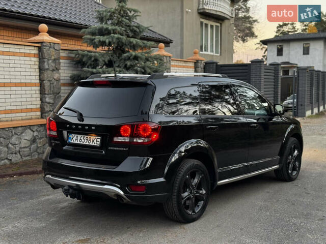 Чорний Додж Джорні, об'ємом двигуна 3.6 л та пробігом 182 тис. км за 10950 $, фото 8 на Automoto.ua