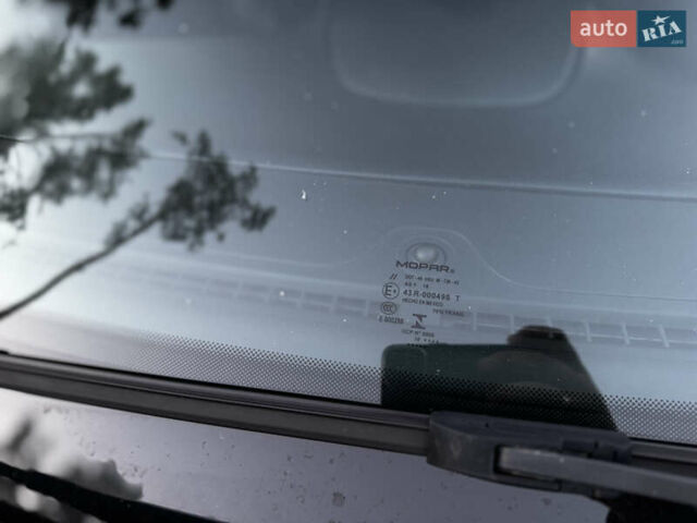 Чорний Додж Джорні, об'ємом двигуна 3.6 л та пробігом 182 тис. км за 10950 $, фото 27 на Automoto.ua