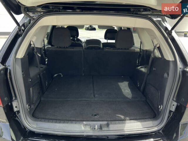 Черный Додж Джорни, объемом двигателя 2.36 л и пробегом 185 тыс. км за 12000 $, фото 6 на Automoto.ua