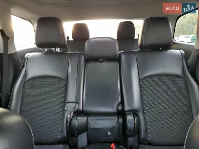 Чорний Додж Джорні, об'ємом двигуна 0 л та пробігом 107 тис. км за 1100 $, фото 9 на Automoto.ua