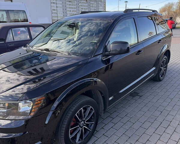 Черный Додж Джорни, объемом двигателя 2.36 л и пробегом 221 тыс. км за 11800 $, фото 5 на Automoto.ua