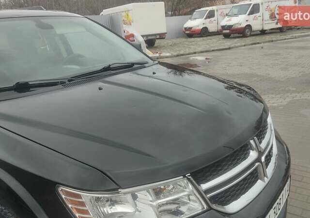 Черный Додж Джорни, объемом двигателя 2.36 л и пробегом 239 тыс. км за 8950 $, фото 3 на Automoto.ua