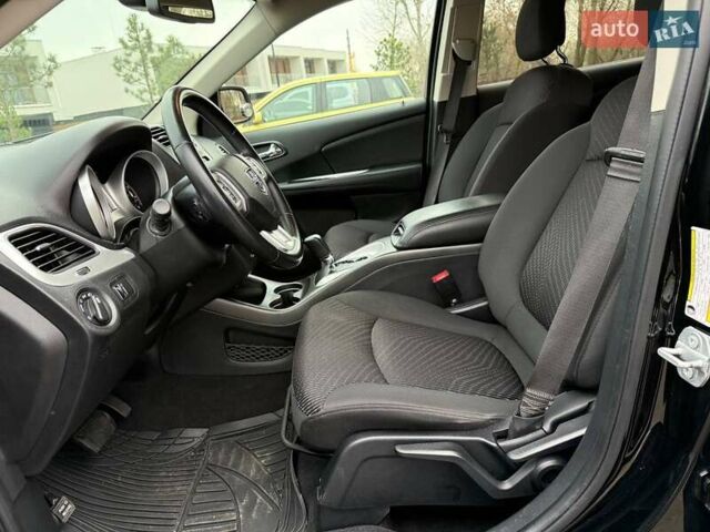 Чорний Додж Джорні, об'ємом двигуна 2.36 л та пробігом 61 тис. км за 13499 $, фото 14 на Automoto.ua