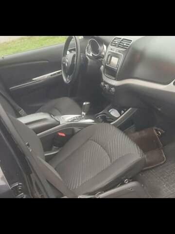 Черный Додж Джорни, объемом двигателя 2.36 л и пробегом 239 тыс. км за 8950 $, фото 15 на Automoto.ua