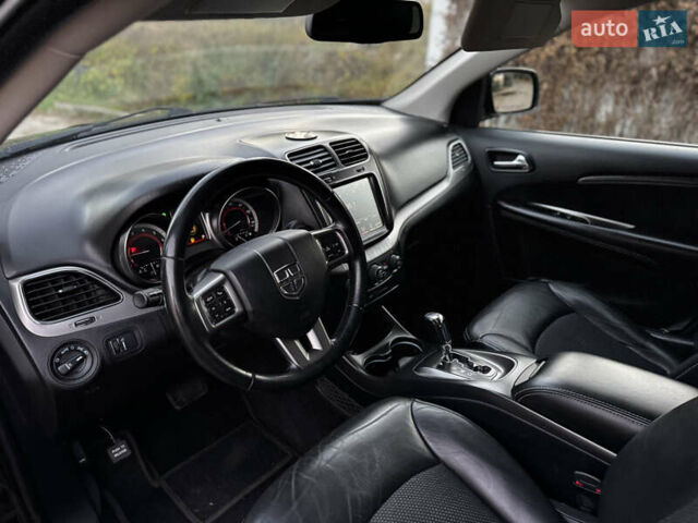 Чорний Додж Джорні, об'ємом двигуна 3.6 л та пробігом 182 тис. км за 10950 $, фото 19 на Automoto.ua