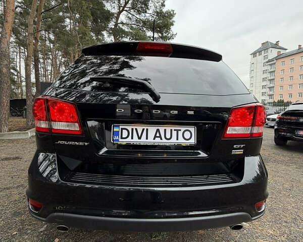 Черный Додж Джорни, объемом двигателя 3.6 л и пробегом 120 тыс. км за 16200 $, фото 2 на Automoto.ua