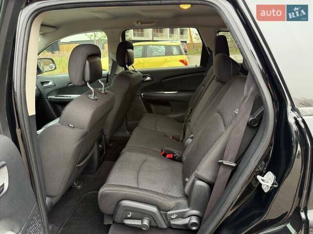 Чорний Додж Джорні, об'ємом двигуна 2.36 л та пробігом 61 тис. км за 13499 $, фото 28 на Automoto.ua