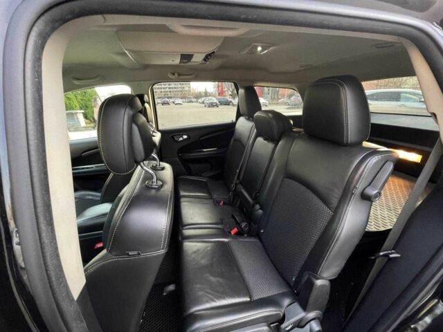 Чорний Додж Джорні, об'ємом двигуна 2.4 л та пробігом 140 тис. км за 13000 $, фото 9 на Automoto.ua