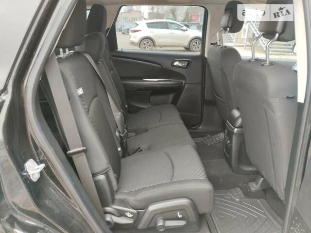 Черный Додж Джорни, объемом двигателя 2.36 л и пробегом 170 тыс. км за 11300 $, фото 78 на Automoto.ua