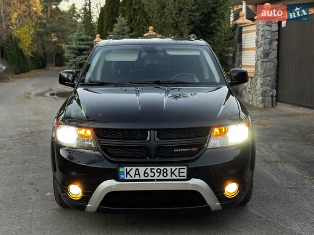 Чорний Додж Джорні, об'ємом двигуна 3.6 л та пробігом 182 тис. км за 10950 $, фото 3 на Automoto.ua