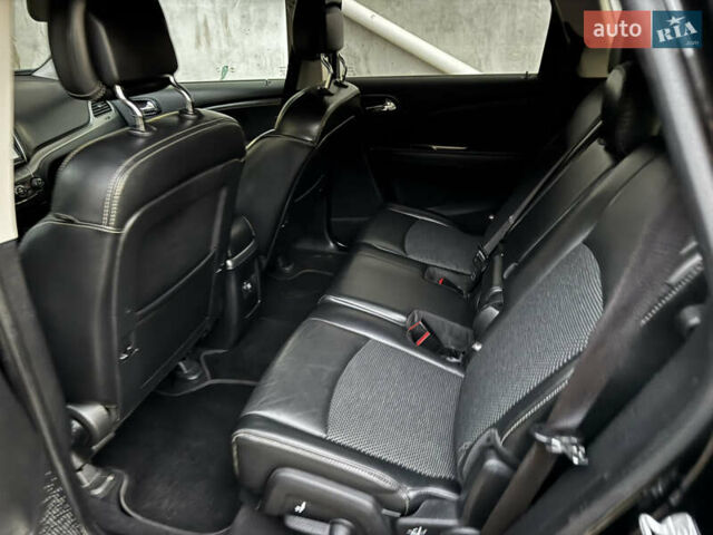 Чорний Додж Джорні, об'ємом двигуна 3.6 л та пробігом 182 тис. км за 10950 $, фото 28 на Automoto.ua