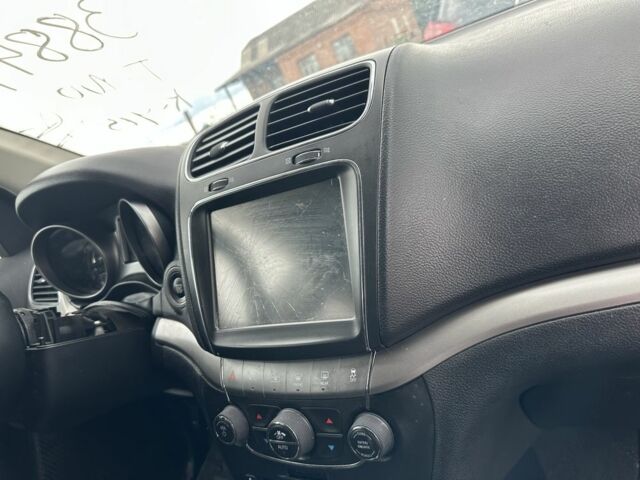 Черный Додж Джорни, объемом двигателя 3.6 л и пробегом 115 тыс. км за 9999 $, фото 4 на Automoto.ua