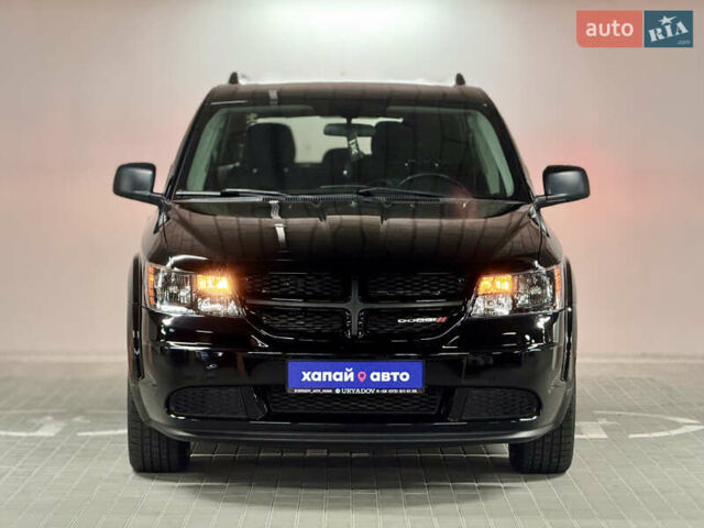Додж Джорни 2018 в Киеве на Automoto.ua Черный Додж Джорни, объемом двигателя 2.36 л и пробегом 131 тыс. км за 13300 $, фото 1 на Automoto.ua