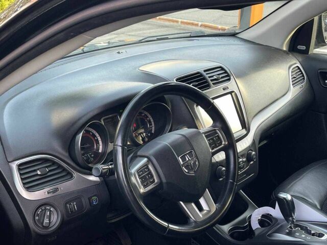 Чорний Додж Джорні, об'ємом двигуна 2.4 л та пробігом 140 тис. км за 13000 $, фото 7 на Automoto.ua