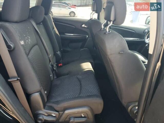 Черный Додж Джорни, объемом двигателя 2.36 л и пробегом 160 тыс. км за 10500 $, фото 3 на Automoto.ua