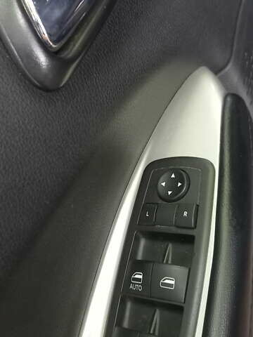 Чорний Додж Джорні, об'ємом двигуна 2.36 л та пробігом 80 тис. км за 12900 $, фото 9 на Automoto.ua