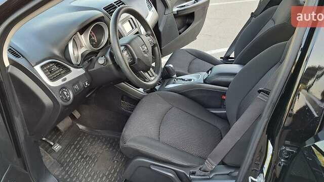 Черный Додж Джорни, объемом двигателя 2.4 л и пробегом 96 тыс. км за 12300 $, фото 8 на Automoto.ua