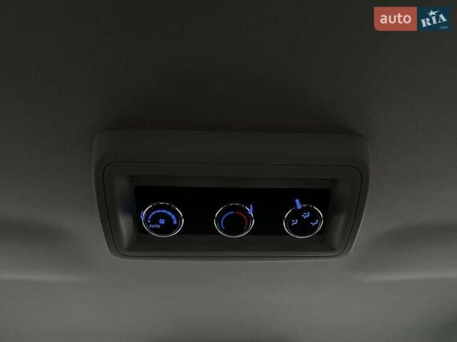 Чорний Додж Джорні, об'ємом двигуна 3.6 л та пробігом 218 тис. км за 15350 $, фото 10 на Automoto.ua