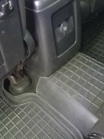 Чорний Додж Джорні, об'ємом двигуна 2.36 л та пробігом 80 тис. км за 12900 $, фото 13 на Automoto.ua