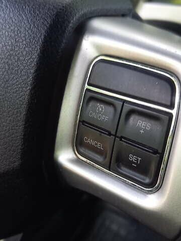 Чорний Додж Джорні, об'ємом двигуна 2.36 л та пробігом 80 тис. км за 12900 $, фото 10 на Automoto.ua